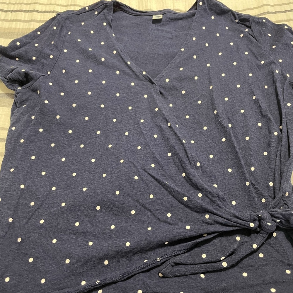 Women’s wrap top